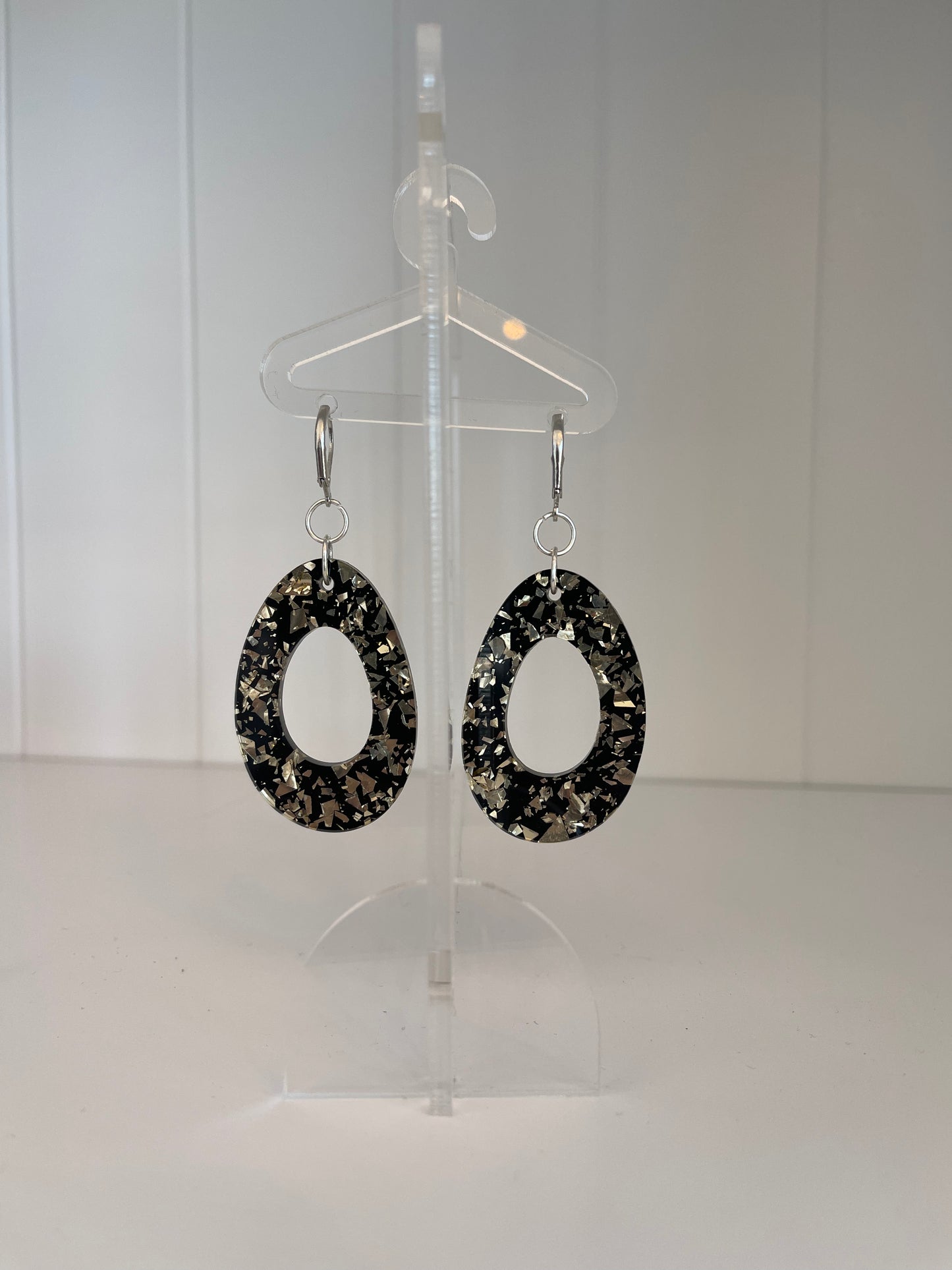 Black and Gold flecks Leverback